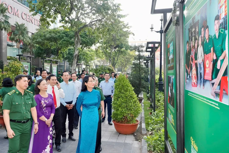 Triển lãm ảnh Kỷ niệm 50 năm xây dựng và phát triển Lực lượng Thanh niên xung phong TPHCM Triển lãm ảnh Kỷ niệm 50 năm xây dựng và phát triển Lực lượng Thanh niên xung phong TPHCM