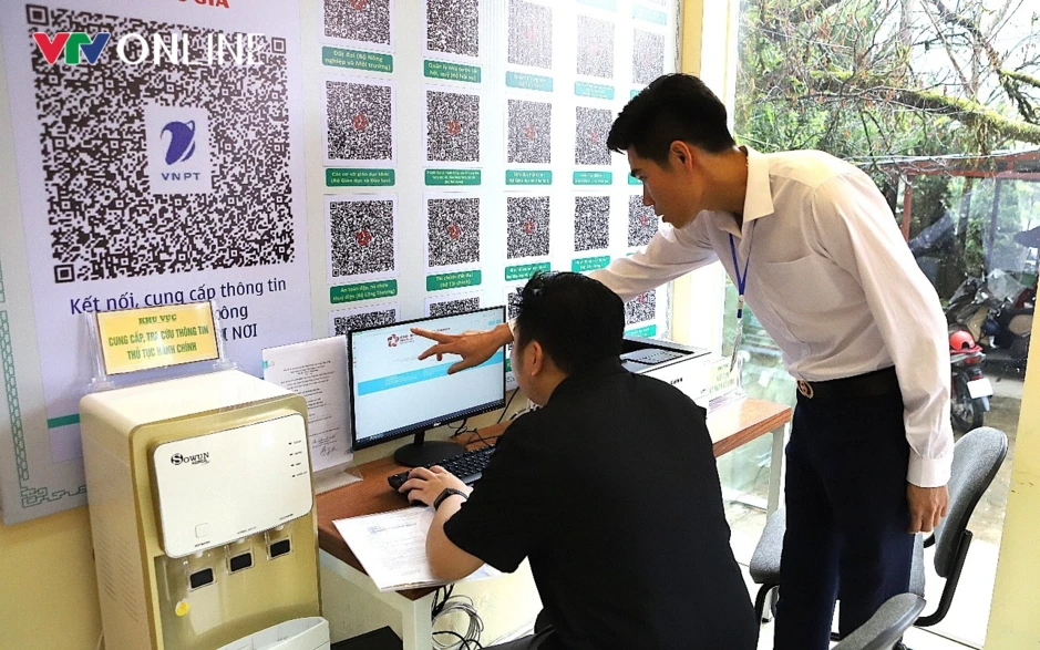 Tròn 1 năm vận hành chính quyền địa phương 2 cấp: Thước đo của cải cách là chất lượng phục vụ người dân Tròn 1 năm vận hành chính quyền địa phương 2 cấp: Thước đo của cải cách là chất lượng phục vụ người dân