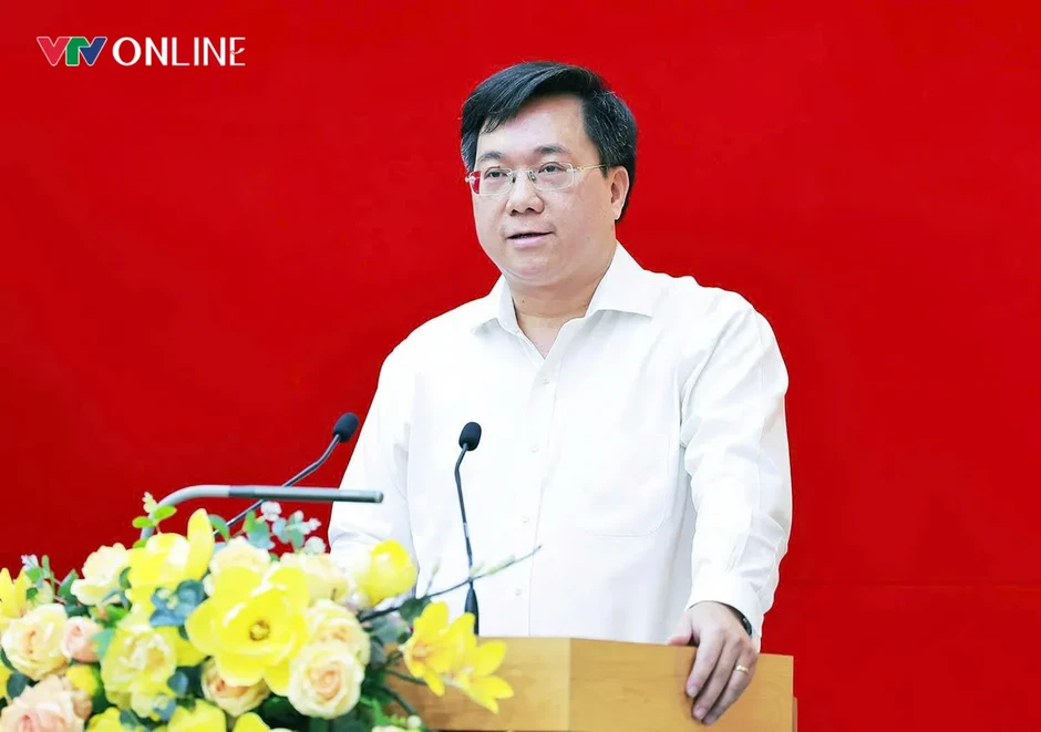 Tròn 1 năm vận hành chính quyền địa phương 2 cấp: Thước đo của cải cách là chất lượng phục vụ người dân Tròn 1 năm vận hành chính quyền địa phương 2 cấp: Thước đo của cải cách là chất lượng phục vụ người dân