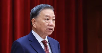 Trung ương không làm thay địa phương; cấp tỉnh không ôm giữ việc cấp xã có thể làm tốt