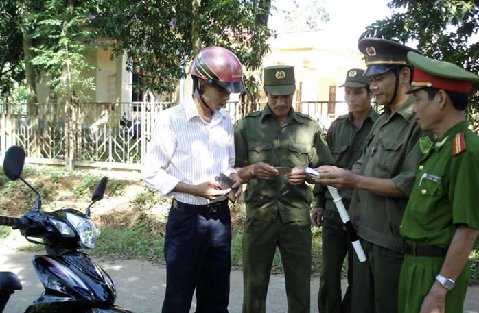 Trưởng công an xã được đề xuất xử phạt tăng 15 lần trong lĩnh vực giao thông Trưởng công an xã được đề xuất xử phạt tăng 15 lần trong lĩnh vực giao thông