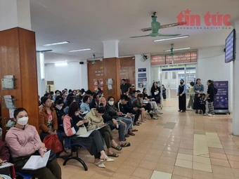 Trường hợp&nbsp;không phải trực tiếp thông báo hằng tháng tìm việc làm khi hưởng trợ cấp thất nghiệp?