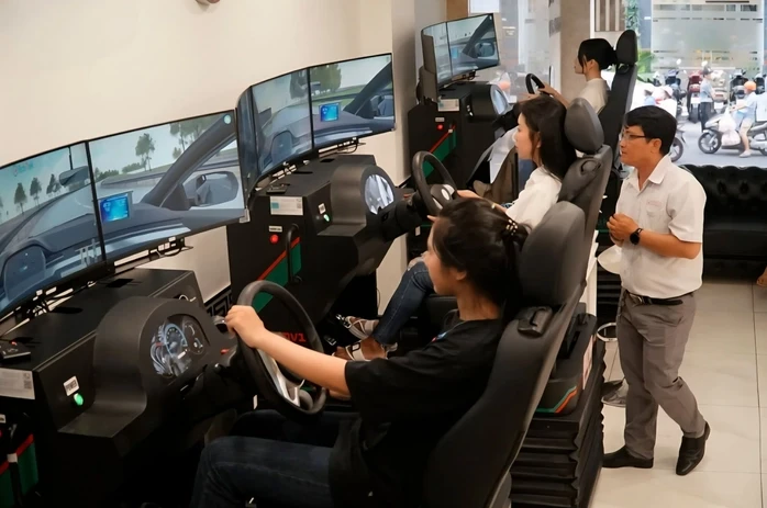 Từ 1-7, bỏ sát hạch lái xe mô phỏng, thí sinh còn thi những gì? Từ 1-7, bỏ sát hạch lái xe mô phỏng, thí sinh còn thi những gì?