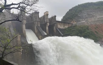 Từ đêm 24-9, vùng mưa lớn sẽ dịch chuyển lên phía Bắc Trung bộ, giảm ở Nam bộ