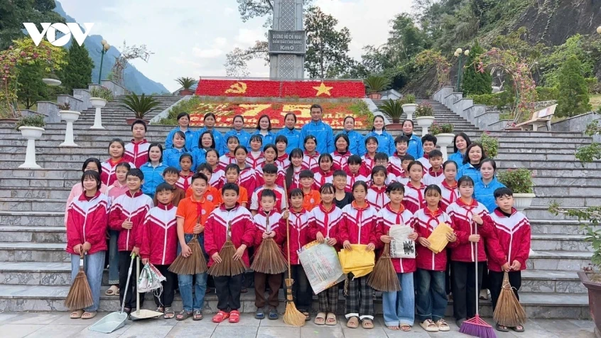 Tự hào truyền thống quê hương cội nguồn cách mạng Cao Bằng Tự hào truyền thống quê hương cội nguồn cách mạng Cao Bằng