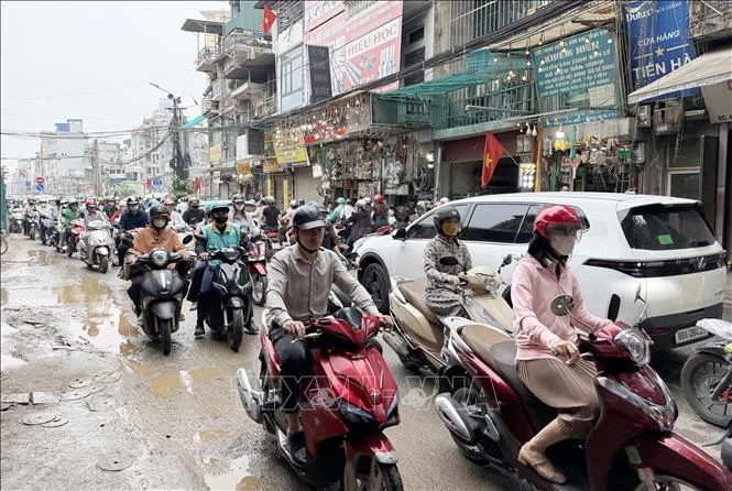 Từ hôm nay (18/5), TP Hà Nội điều chỉnh giao thông nút giao La Thành - Nguyễn Chí Thanh Từ hôm nay (18/5), TP Hà Nội điều chỉnh giao thông nút giao La Thành - Nguyễn Chí Thanh