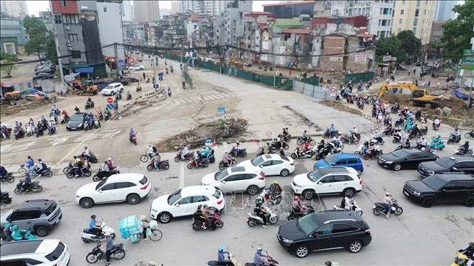 Từ hôm nay (18/5), TP Hà Nội điều chỉnh giao thông nút giao La Thành - Nguyễn Chí Thanh Từ hôm nay (18/5), TP Hà Nội điều chỉnh giao thông nút giao La Thành - Nguyễn Chí Thanh