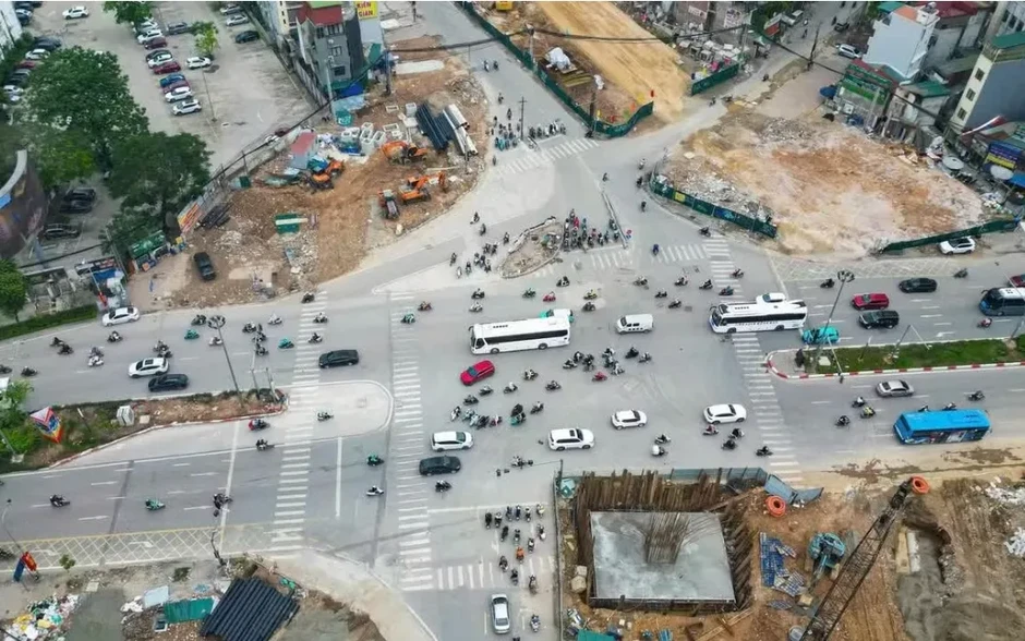 Từ hôm nay (18/5), TP Hà Nội điều chỉnh giao thông nút giao La Thành - Nguyễn Chí Thanh Từ hôm nay (18/5), TP Hà Nội điều chỉnh giao thông nút giao La Thành - Nguyễn Chí Thanh