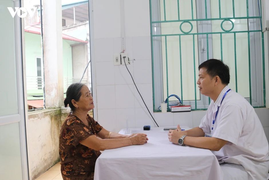 Từ khám bệnh cơ sở đến quản lý sức khoẻ toàn dân tại Cao Bằng Từ khám bệnh cơ sở đến quản lý sức khoẻ toàn dân tại Cao Bằng