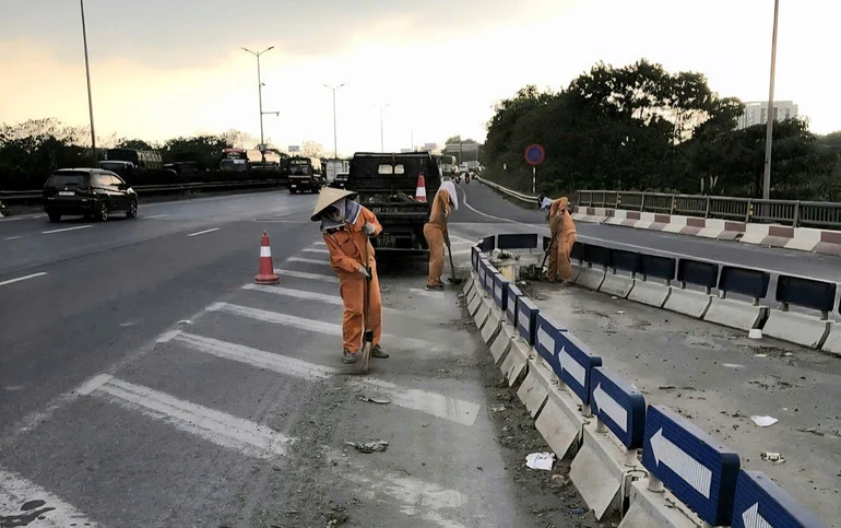 Từ ngày 18/4, Hà Nội chỉnh trang hạ tầng đô thị, phục vụ dịp nghỉ lễ Từ ngày 18/4, Hà Nội chỉnh trang hạ tầng đô thị, phục vụ dịp nghỉ lễ