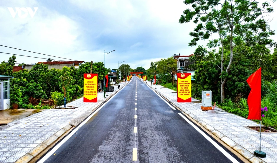 Từ những mét đất hiến mở đường ở vùng biên
