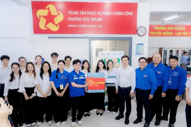 Từ "Bình dân học vụ số" đến bước đột phá về chuyển đổi số Từ "Bình dân học vụ số" đến bước đột phá về chuyển đổi số