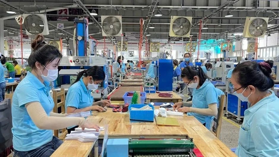 Từ "ngại sinh" đến "dám sinh": Cần một hệ sinh thái nuôi con Từ "ngại sinh" đến "dám sinh": Cần một hệ sinh thái nuôi con