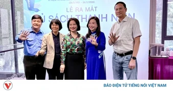 Tủ sách Thanh Niên: Những trang sách chắp cánh khát vọng tuổi trẻ