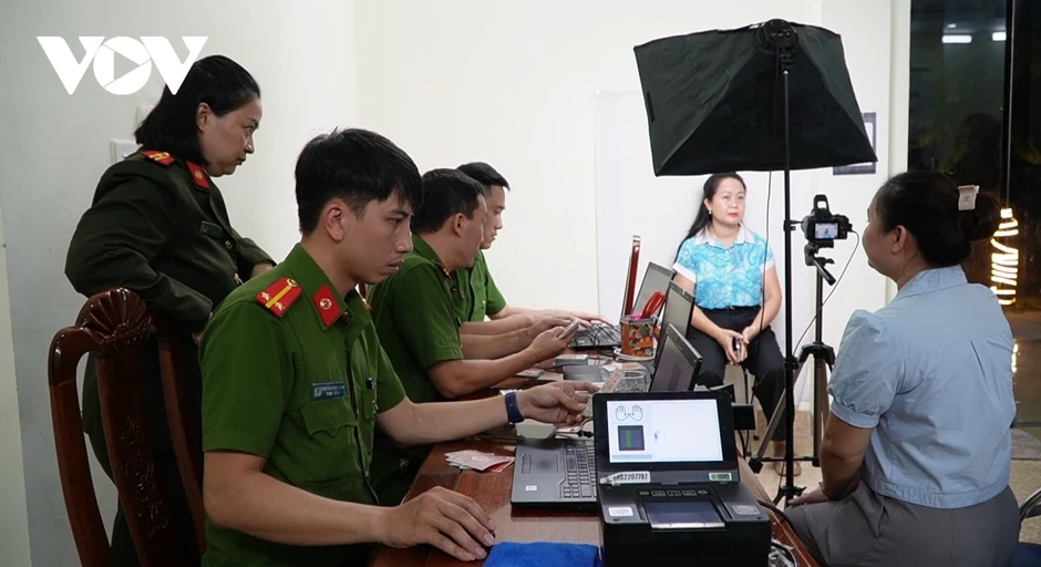 Từ sổ hộ khẩu đến dữ liệu số: 80 năm chuyển mình ở Điện Biên Từ sổ hộ khẩu đến dữ liệu số: 80 năm chuyển mình ở Điện Biên