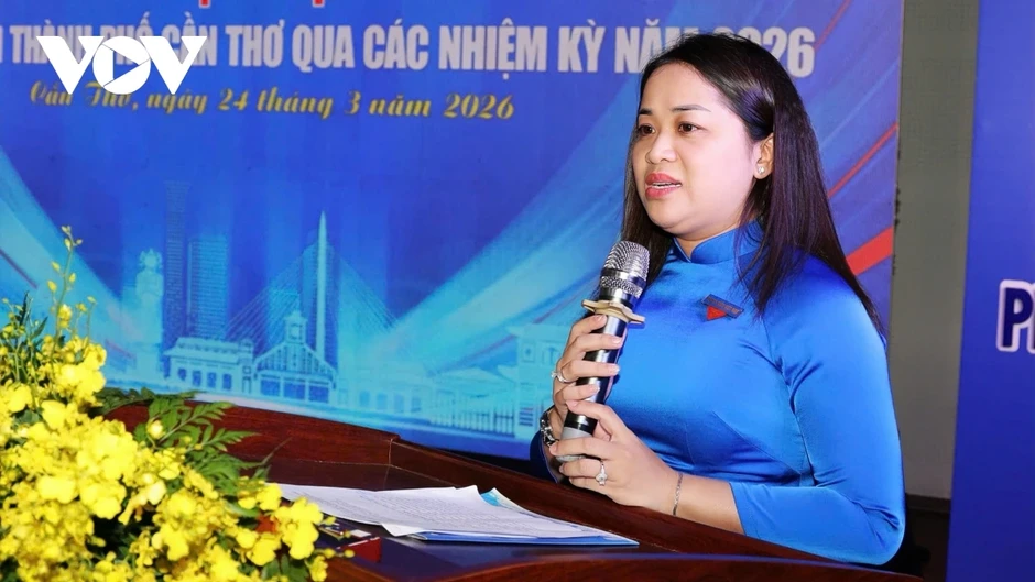 Tuổi trẻ Cần Thơ xung kích đi đầu thời hội nhập Tuổi trẻ Cần Thơ xung kích đi đầu thời hội nhập