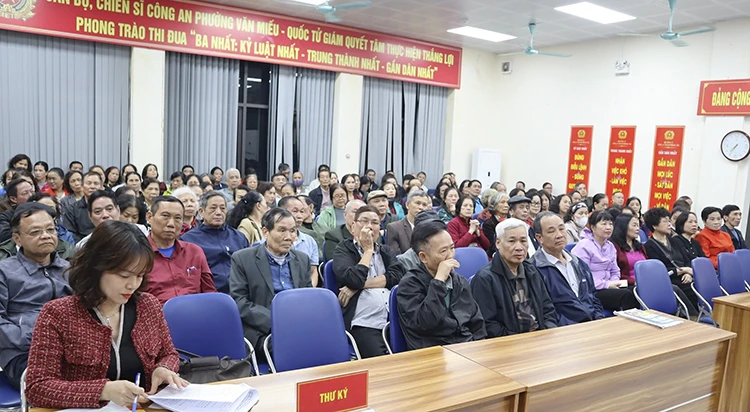 Tuổi trẻ Hà Nội sẵn sàng hỗ trợ cử tri trong 'Ngày hội non sông' Tuổi trẻ Hà Nội sẵn sàng hỗ trợ cử tri trong 'Ngày hội non sông'