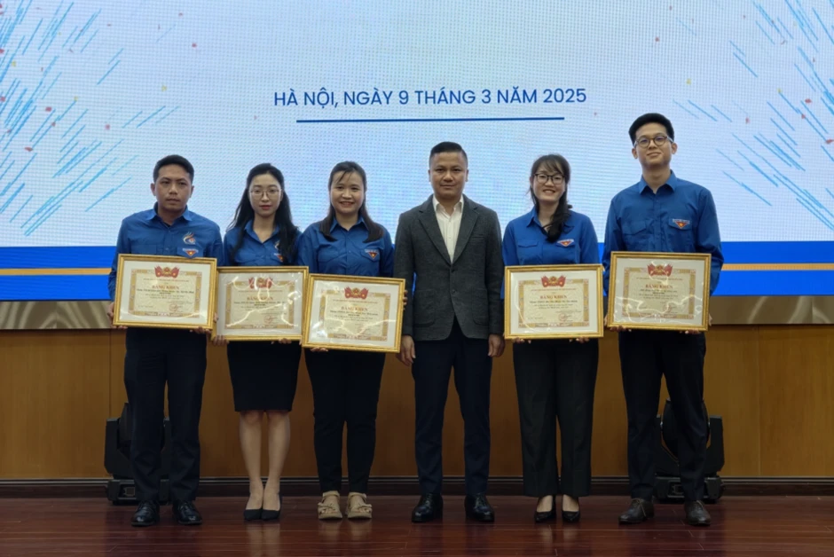 Tuổi trẻ ngành Tài chính phát huy vai trò xung kích trong giai đoạn mới Tuổi trẻ ngành Tài chính phát huy vai trò xung kích trong giai đoạn mới
