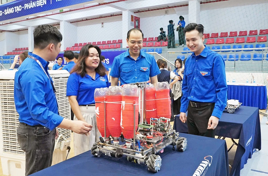 Tuổi trẻ Thủ đô tiên phong chuyển đổi số, gỡ "điểm nghẽn" đô thị