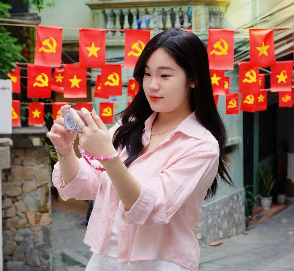Tuổi trẻ trao niềm tin, gửi kỳ vọng vào ngày hội non sông Tuổi trẻ trao niềm tin, gửi kỳ vọng vào ngày hội non sông
