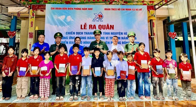 Tuổi trẻ xã biên giới Nà Hỳ ra quân Chiến dịch Thanh niên tình nguyện hè năm 2026 Tuổi trẻ xã biên giới Nà Hỳ ra quân Chiến dịch Thanh niên tình nguyện hè năm 2026