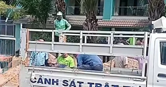 Tường bất ngờ đổ sập, một người tử vong