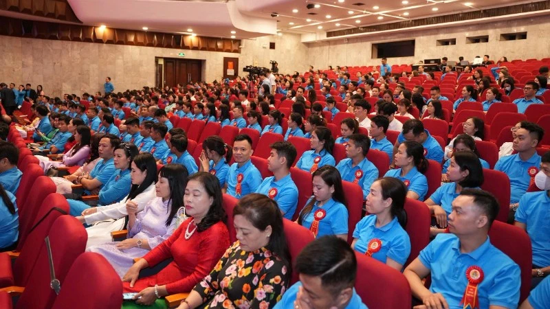 Tuyên dương 100 công nhân giỏi Thủ đô năm 2026 Tuyên dương 100 công nhân giỏi Thủ đô năm 2026