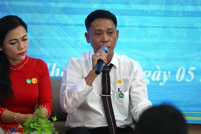 Tuyên dương gần 200 tập thể, cá nhân có thành tích xuất sắc trong việc học Bác Tuyên dương gần 200 tập thể, cá nhân có thành tích xuất sắc trong việc học Bác
