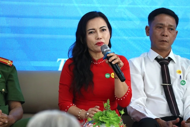 Tuyên dương gần 200 tập thể, cá nhân có thành tích xuất sắc trong việc học Bác Tuyên dương gần 200 tập thể, cá nhân có thành tích xuất sắc trong việc học Bác