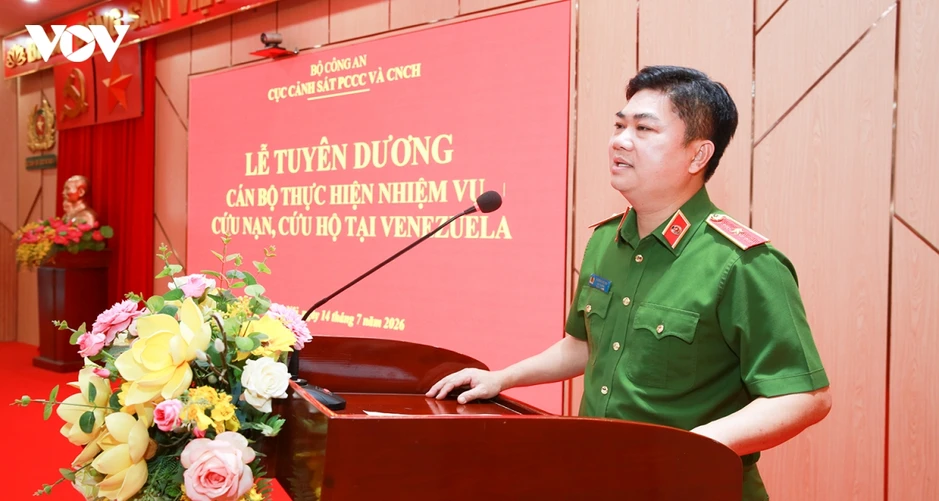Tuyên dương những chiến binh Việt mang sứ mạng nhân đạo cao cả từ Venezuela trở về Tuyên dương những chiến binh Việt mang sứ mạng nhân đạo cao cả từ Venezuela trở về