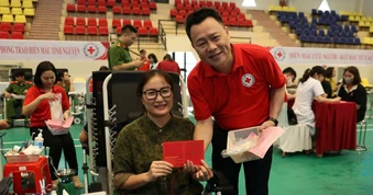 Tuyên Quang: Hơn 2.000 người tham gia hưởng ứng “Ngày toàn dân hiến máu tình nguyện”