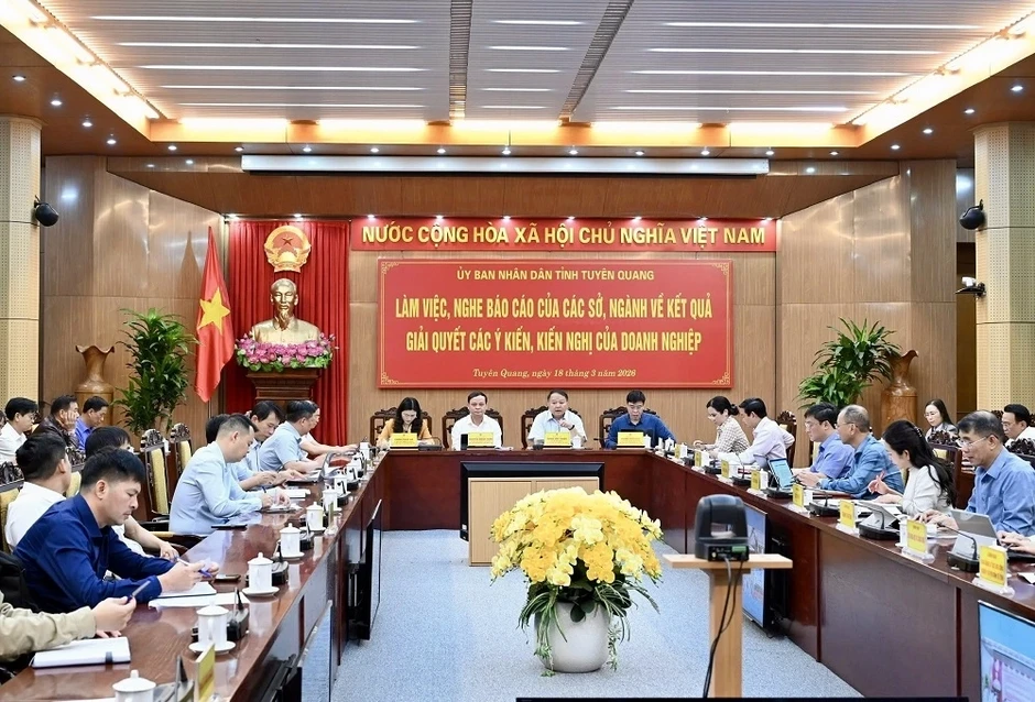 Tuyên Quang tập trung tháo gỡ vướng mắc, đồng hành để doanh nghiệp phát triển Tuyên Quang tập trung tháo gỡ vướng mắc, đồng hành để doanh nghiệp phát triển