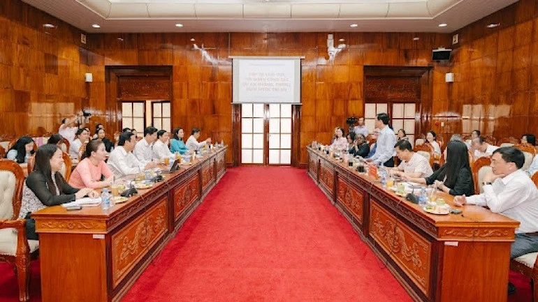 Tỷ lệ trẻ em biết bơi của tỉnh Đồng Tháp cao gấp gần ba lần so mức trung bình cả nước