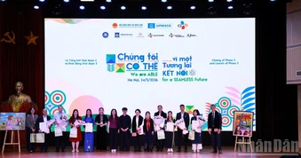 UNESCO thúc đẩy giáo dục STEAM cho nữ sinh Việt Nam