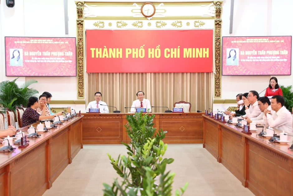 Ủy ban Bầu cử TPHCM gửi thư cám ơn cử tri và nhân dân thành phố Ủy ban Bầu cử TPHCM gửi thư cám ơn cử tri và nhân dân thành phố