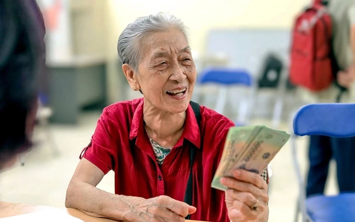 Ủy quyền nhận lương hưu mỗi năm làm lại một lần, người già mong nới thời hạn Ủy quyền nhận lương hưu mỗi năm làm lại một lần, người già mong nới thời hạn