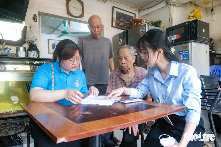 Ủy quyền nhận lương hưu mỗi năm làm lại một lần, người già mong nới thời hạn Ủy quyền nhận lương hưu mỗi năm làm lại một lần, người già mong nới thời hạn