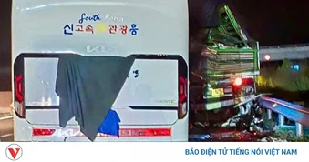 Va chạm trên cao tốc Phan Thiết - Dầu Giây, 1 khách nước ngoài tử vong