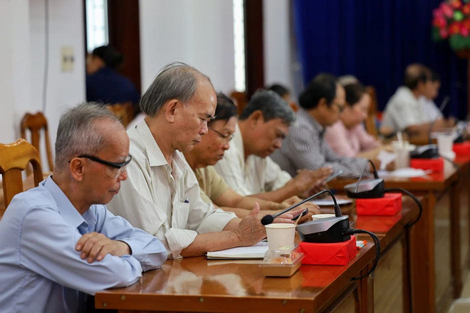 Vận hành chính quyền địa phương 2 cấp: Người dân phường Bình Thới hài lòng, phấn khởi Vận hành chính quyền địa phương 2 cấp: Người dân phường Bình Thới hài lòng, phấn khởi