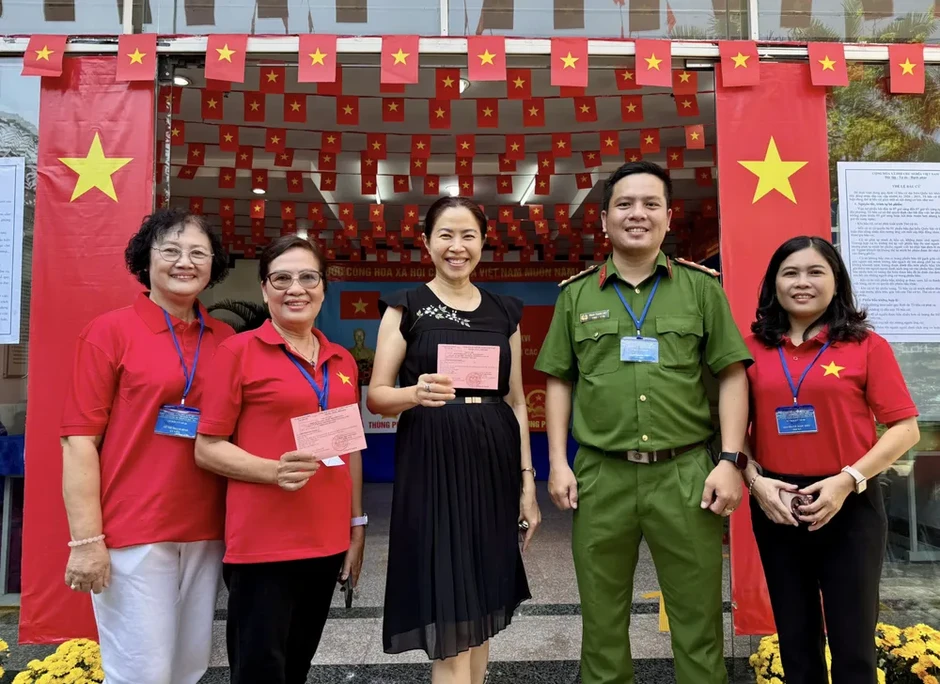 Văn nghệ sĩ TPHCM rộn ràng tham gia ngày hội toàn dân Văn nghệ sĩ TPHCM rộn ràng tham gia ngày hội toàn dân