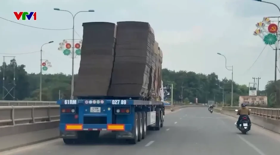 Vận tải hàng hóa lớn gặp khó trong đăng kiểm, xin cấp phép lưu hành Vận tải hàng hóa lớn gặp khó trong đăng kiểm, xin cấp phép lưu hành