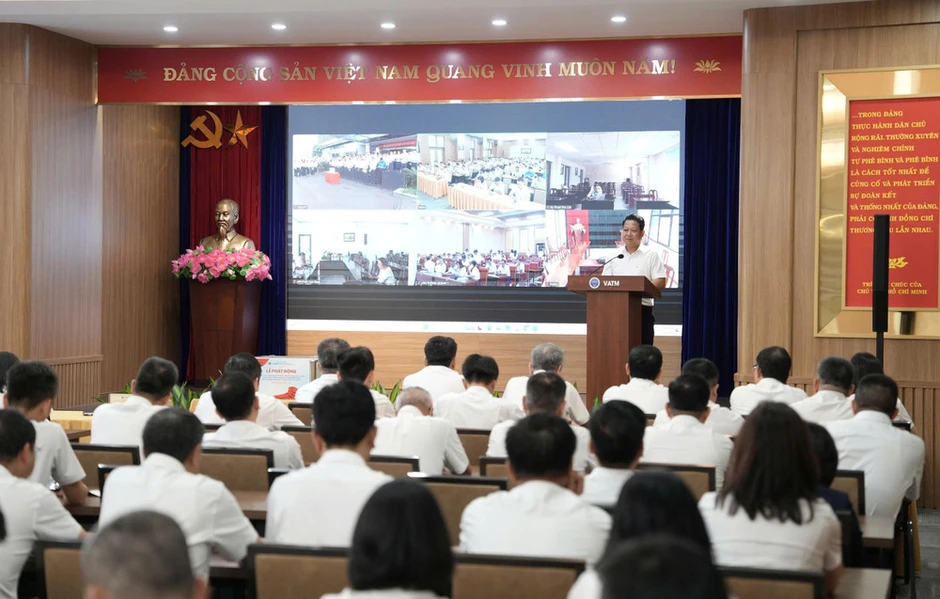 VATM phát động phong trào “Đền ơn đáp nghĩa”, lan tỏa “Văn hóa tri ân” VATM phát động phong trào “Đền ơn đáp nghĩa”, lan tỏa “Văn hóa tri ân”