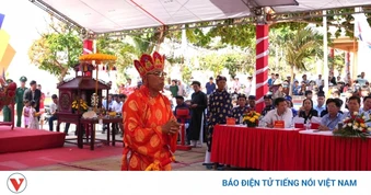 Về Lý Sơn dự Lễ Khao lề thế lính Hoàng Sa linh thiêng
