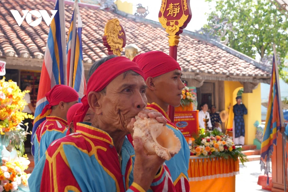Về Lý Sơn dự Lễ Khao lề thế lính Hoàng Sa linh thiêng Về Lý Sơn dự Lễ Khao lề thế lính Hoàng Sa linh thiêng