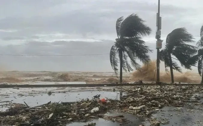 Ven biển từ Đà Nẵng đến An Giang kích hoạt phương án ứng phó gió mạnh, sóng lớn Ven biển từ Đà Nẵng đến An Giang kích hoạt phương án ứng phó gió mạnh, sóng lớn