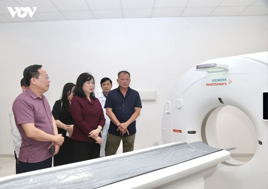 Vì sao Bệnh viện Việt Đức cơ sở Ninh Bình chưa triển khai ngay 1.000 giường bệnh? Vì sao Bệnh viện Việt Đức cơ sở Ninh Bình chưa triển khai ngay 1.000 giường bệnh?