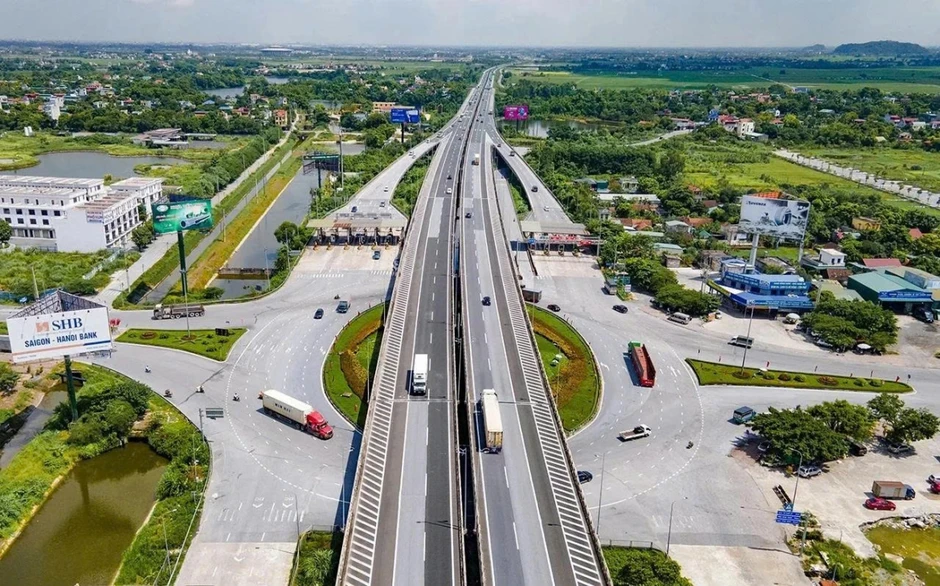 Vì sao cần tổ chức làn vượt trên cao tốc? Vì sao cần tổ chức làn vượt trên cao tốc?