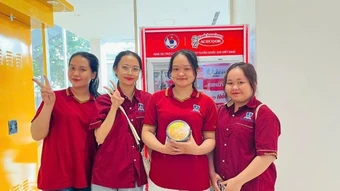Vì sao hơn 113.000 khách hàng chọn "mắt thấy, tai nghe" tại nhà máy Acecook Việt Nam?