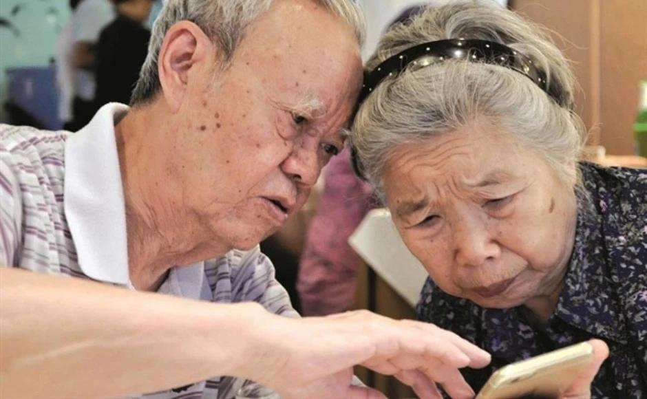 Vì sao lừa đảo "Hợp đồng kỳ nghỉ" lại nhắm vào người cao tuổi?
