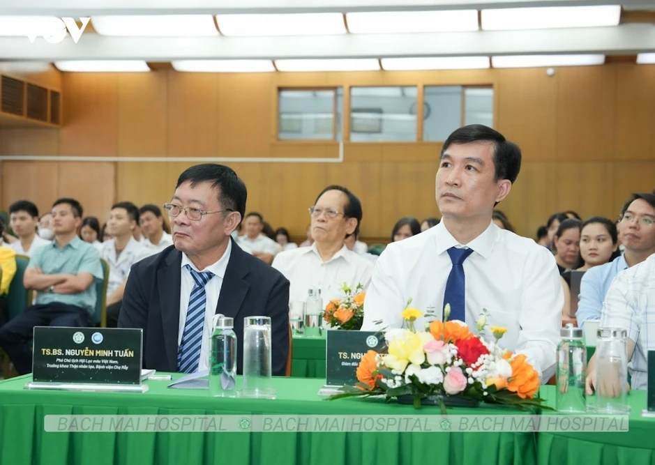 Vì sao số bệnh nhân chạy thận tại Bệnh viện Bạch Mai giảm hơn một nửa? Vì sao số bệnh nhân chạy thận tại Bệnh viện Bạch Mai giảm hơn một nửa?
